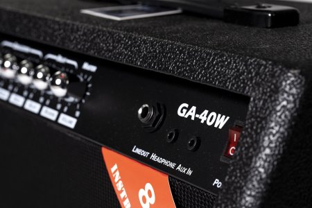 Фото Комбоусилитель для электрогитары Bosstone GA-40W Black