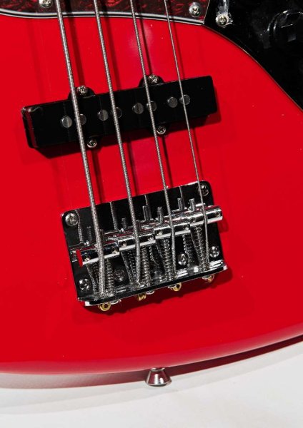 Фото Бас-гитара Voltone BS-04 Red