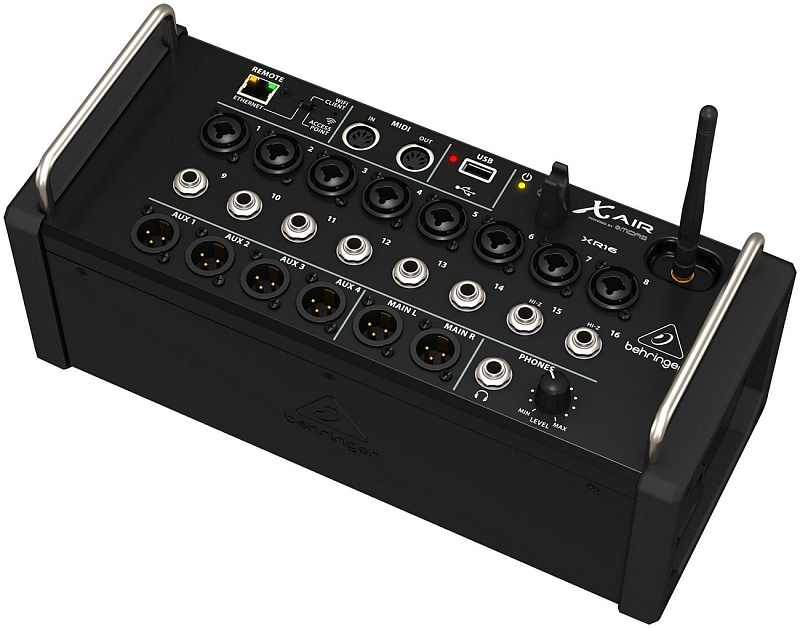 Фото Цифровой микшерный пульт Behringer XR18