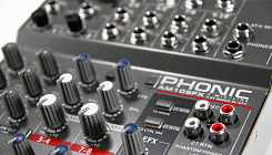 Микшерный пульт Phonic AM 105 Fx