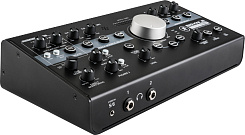 Аудиоинтерфейс Mackie Big Knob Studio+