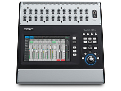 Цифровой микшерный пульт QSC TouchMix-30 Pro