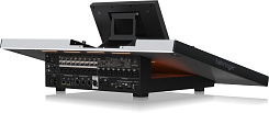 Цифровой микшерный пульт Behringer Wing