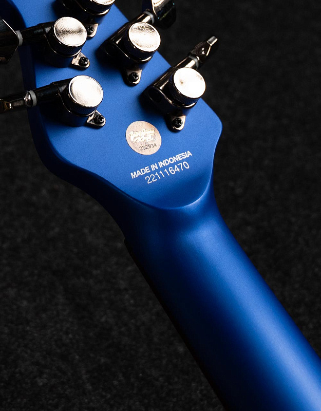 Фото Электрогитара Sterling Majesty Siberian Sapphire