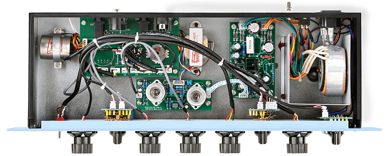 Фото Эквалайзер Warm Audio EQP-WA