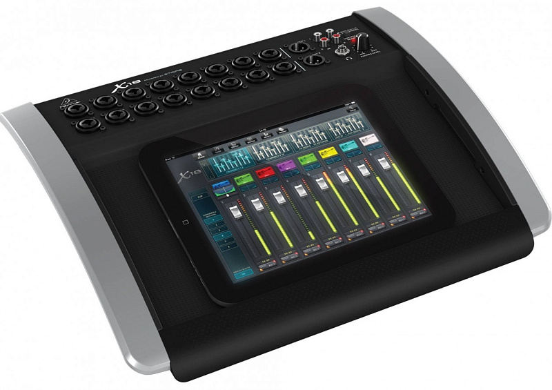 Фото Цифровой микшерный пульт Behringer X18