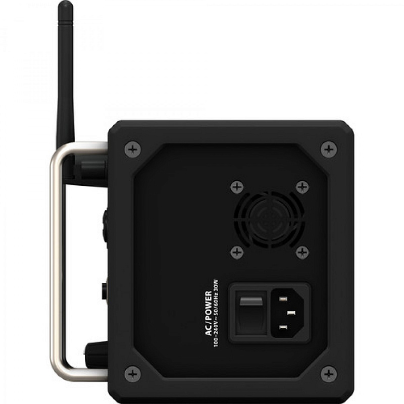 Фото Цифровой микшерный пульт Behringer XR16