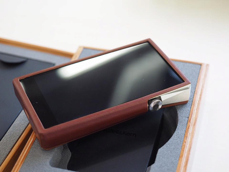 Фото Цифровой плеер Astell&Kern SP1000 Stainless steel
