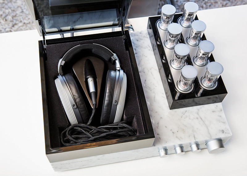 Фото Sennheiser HE 1